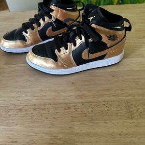 Kids Air Jordan 1 Mid Metallic Gold and Black